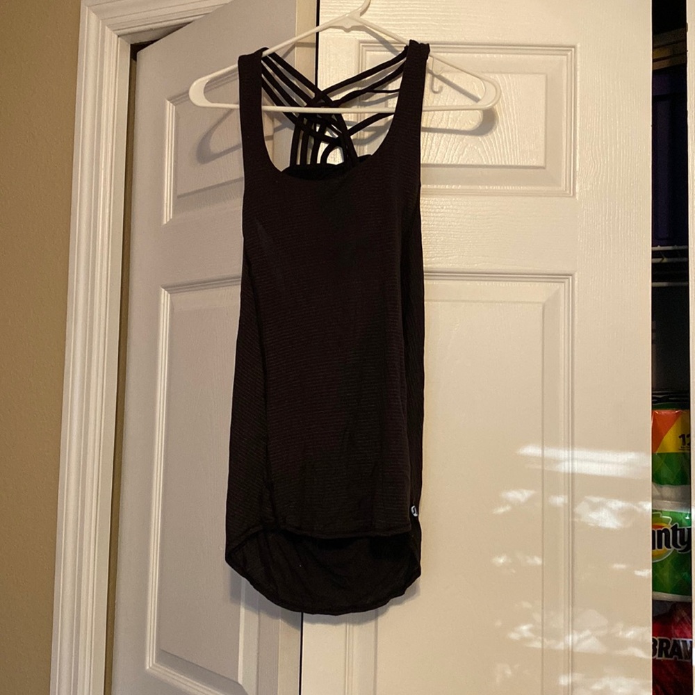 Lululemon workout top with bra
